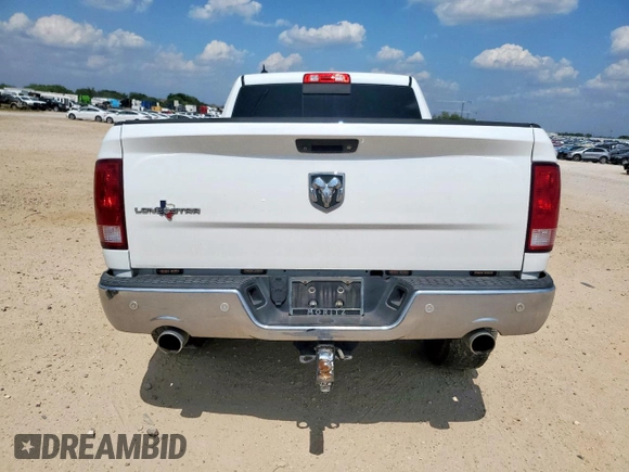 2016 Ram 1500 Big Horn z VIN 1C6RR6GT8GS119274, wystawiony jako Copart lot #57993025 z przebiegiem 111 033 mil mil oraz Szkoda całkowita • Salvage title. Historia ofert i sprzedaży dostępna na DreamBid. Obrazek 6.