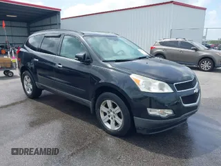 2012 Chevrolet Traverse 1LT z VIN 1GNKVGED6CJ124262, wystawiony jako IAAI lot #41939752 z przebiegiem 181 659 mil mil oraz . Historia ofert i sprzedaży dostępna na DreamBid. Obrazek 1.