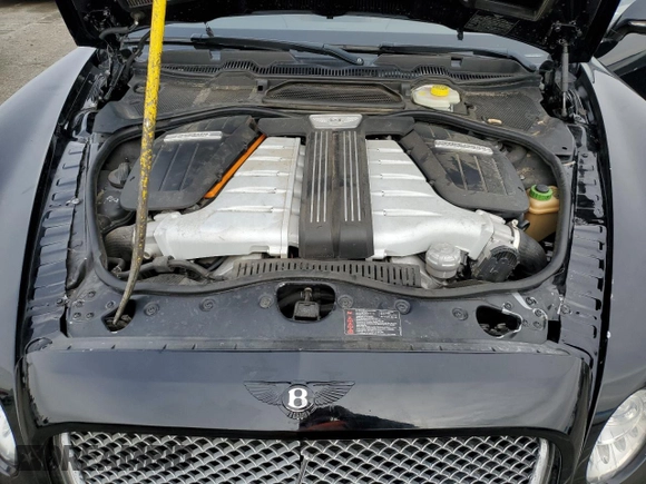 2014 Bentley Flying Spur with VIN SCBEC9ZA4EC094924, listed as a Copart auction lot 86645704 with 31,529 mi miles and Salvage Title. Bid and sale history available at DreamBid. Image 11.