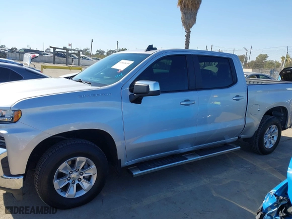 2019 Chevrolet Silverado 1500 LT with VIN 3GCPWCED9KG288268, listed as a IAAI auction lot 41860439 with 61,954 mi miles. Bid and sale history available at carsss.com. Image 14.