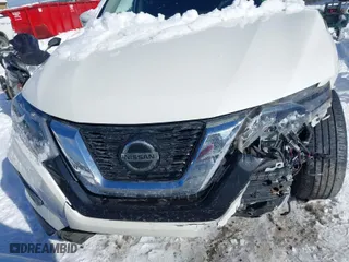 2019 Nissan Rogue SV with VIN JN8AT2MV1KW391418, listed as a IAAI auction lot 41287697 with 68,329 mi miles. Bid and sale history available at carsss.com. Image 12.
