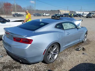 2018 Chevrolet Camaro 1LT with VIN 1G1FB1RS8J0139107, listed as a IAAI auction lot 41883135 with 1 mi miles. Bid and sale history available at carsss.com. Image 4.