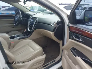 2013 Cadillac SRX Performance Collection z VIN 3GYFNDE38DS542736, wystawiony jako IAAI lot #42398648 z przebiegiem 266 059 mil mil oraz . Historia ofert i sprzedaży dostępna na DreamBid. Obrazek 5.