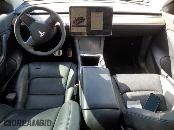 2022 Tesla Model Y Performance with VIN 7SAYGDEF0NF452111, listed as a Copart auction lot 47595975 with 33,514 mi miles and Salvage Title. Bid and sale history available at DreamBid. Image 8.