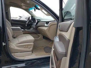 2020 Chevrolet Tahoe LS z VIN 1GNSCAKC1LR177807, wystawiony jako IAAI lot #41482578 z przebiegiem 75 010 mil mil oraz . Historia ofert i sprzedaży dostępna na DreamBid. Obrazek 5.