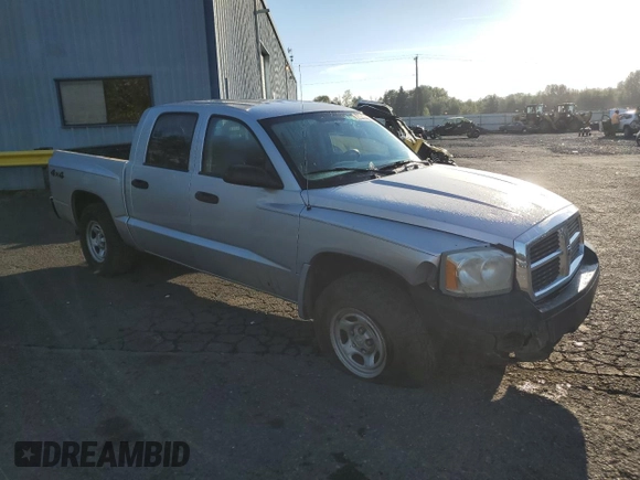 2006 Dodge Dakota ST with VIN 1D7HW28K06S665504, listed as a Copart auction lot 73545484 with 232,944 mi miles and Salvage Title. Bid and sale history available at DreamBid. Image 4.