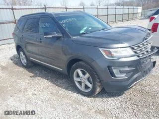 2017 Ford Explorer XLT with VIN 1FM5K8D86HGA94091, listed as a IAAI auction lot 41842819 with 60,203 mi miles. Bid and sale history available at carsss.com. Image 1.