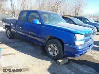 2004 Chevrolet Silverado 1500 Z71 with VIN 1GCEK19T74Z226752, listed as a IAAI auction lot 41378156 with 188,382 mi miles. Bid and sale history available at carsss.com. Image 1.