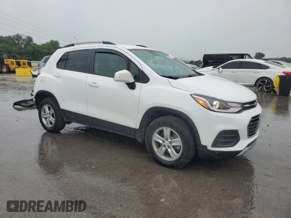 2022 Chevrolet Trax LT with VIN KL7CJPSM2NB548061, listed as a Copart auction lot 60250645 with 82,767 mi miles and Salvage title. Bid and sale history available at DreamBid. Image 4.