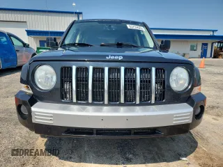 2009 Jeep Patriot with VIN 1J8FF48B99D130007, listed as a Copart auction lot 63732625 with 90,352 mi miles and Non repairable. Bid and sale history available at DreamBid. Image 5.