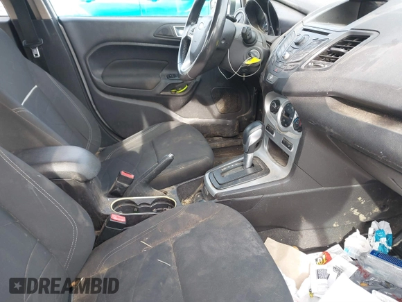 2014 Ford Fiesta SE with VIN 3FADP4BJXEM150573, listed as a IAAI auction lot 41598139 with Not Provided miles. Bid and sale history available at carsss.com. Image 5.