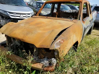 2010 Ford Ranger XL z VIN 1FTKR1EE3APA09647, wystawiony jako Copart lot #86107914 z przebiegiem Nie podano mil oraz Nie do naprawy • Non repairable. Historia ofert i sprzedaży dostępna na DreamBid. Obrazek 1.