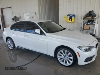 2018 BMW 3 Series 320i with VIN WBA8E1G5XJNU90685, listed as a Copart auction lot 50307935 with 84,613 mi miles and Salvage Title. Bid and sale history available at carsss.com. Image 4.