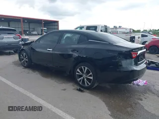 2017 Nissan Maxima Platinum z VIN 1N4AA6AP4HC403592, wystawiony jako IAAI lot #42177002 z przebiegiem 112 105 mil mil oraz . Historia ofert i sprzedaży dostępna na DreamBid. Obrazek 15.