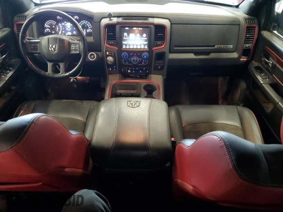 2016 Ram 1500 Rebel z VIN 1C6RR7YT4GS104758, wystawiony jako Copart lot #57092725 z przebiegiem 157 217 mil mil oraz Tytuł czysty. Historia ofert i sprzedaży dostępna na DreamBid. Obrazek 8.
