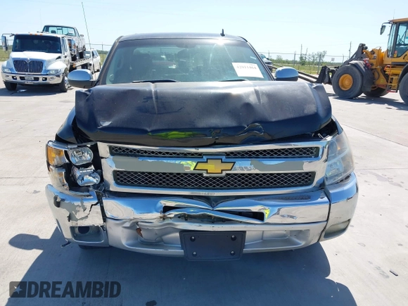 2010 Chevrolet Silverado 1500 LT with VIN 3GCRCSE08AG108110, listed as a IAAI auction lot 42011464 with 177,771 mi miles and . Bid and sale history available at DreamBid. Image 6.