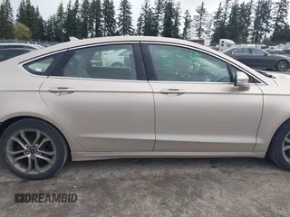 2019 Ford Fusion SEL with VIN 3FA6P0CD8KR256321, listed as a IAAI auction lot 41999502 with 67,500 mi miles. Bid and sale history available at carsss.com. Image 14.
