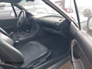 1996 BMW 3 Series Z3 1.9 z VIN 4USCH7328TLB71395, wystawiony jako IAAI lot #42743556 z przebiegiem 158 986 mil mil oraz . Historia ofert i sprzedaży dostępna na DreamBid. Obrazek 5.