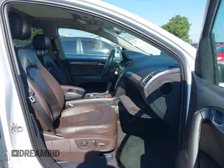 2011 Audi Q7 Premium Plus with VIN WA1LMAFE6BD003047, listed as a IAAI auction lot 42641335 with 213,023 mi miles and . Bid and sale history available at DreamBid. Image 5.