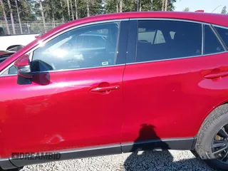 2024 Toyota Venza LE with VIN JTEAAAAH8RJ172579, listed as a IAAI auction lot 42082192 with 8,202 mi miles. Bid and sale history available at carsss.com. Image 15.