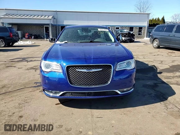 2019 Chrysler 300 Limited with VIN 2C3CCAKG9KH722784, listed as a Copart auction lot 46051835 with 43,364 mi miles and Salvage Title. Bid and sale history available at carsss.com. Image 11.