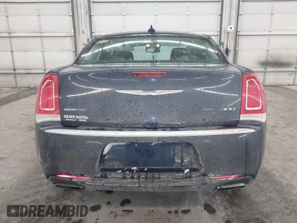 2016 Chrysler 300 Anniversary Edition with VIN 2C3CCARG4GH261572, listed as a IAAI auction lot 41411458 with 109,471 mi miles and . Bid and sale history available at DreamBid. Image 16.