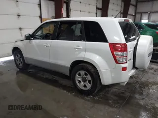 2011 Suzuki Grand Vitara Premium z VIN JS3TD0D24B4101861, wystawiony jako IAAI lot #41620401 z przebiegiem 151 034 mil mil oraz . Historia ofert i sprzedaży dostępna na DreamBid. Obrazek 3.