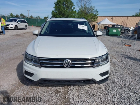 2021 Volkswagen Tiguan SE with VIN 3VV2B7AX6MM139903, listed as a IAAI auction lot 42060657 with 42,747 mi miles and . Bid and sale history available at DreamBid. Image 12.