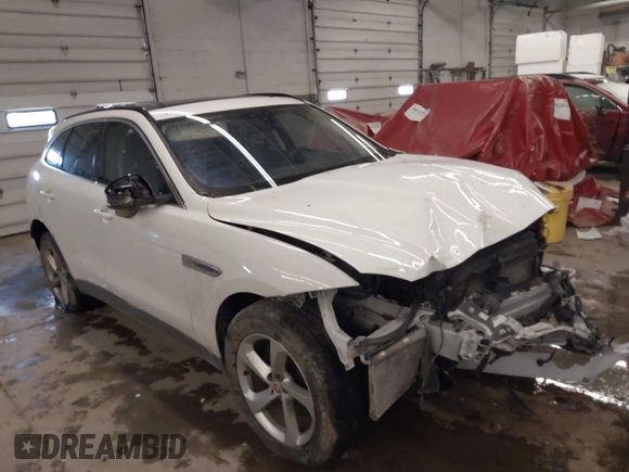 2019 Jaguar F-Pace 25t Premium z VIN SADCJ2FX5KA615736, wystawiony jako IAAI lot #41495039 z przebiegiem 83 778 mil mil oraz . Historia ofert i sprzedaży dostępna na DreamBid. Obrazek 6.