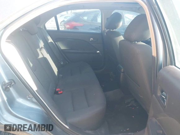 2011 Ford Fusion SE with VIN 3FAHP0HA9BR272342, listed as a IAAI auction lot 41911009 with 157,496 mi miles. Bid and sale history available at carsss.com. Image 8.