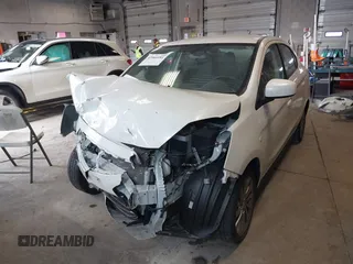 2019 Mitsubishi Mirage ES z VIN ML32F3FJ1KHF12997, wystawiony jako IAAI lot #42060181 z przebiegiem 89 393 mil mil oraz . Historia ofert i sprzedaży dostępna na DreamBid. Obrazek 13.