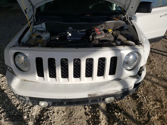 2015 Jeep Patriot Sport with VIN 1C4NJPBA4FD209051, listed as a Copart auction lot 84443874 with 131,962 mi miles and Salvage Title. Bid and sale history available at carsss.com. Image 11.