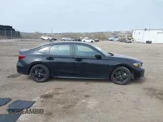 2025 Honda Civic Si with VIN 2HGFE1E57SH472251, listed as a IAAI auction lot 41776803 with 5,608 mi miles and . Bid and sale history available at DreamBid. Image 13.
