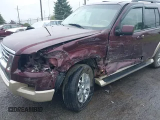 2008 Ford Explorer Eddie Bauer с VIN 1FMEU74E58UA00925, выставлен на аукционе IAAI как лот 42188683 с пробегом 208 692 миль миль и . История ставок и продаж доступна на DreamBid. Изображение 6.