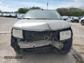 2008 Lincoln MKX with VIN 2LMDU68C68BJ05661, listed as a Copart auction lot 53326195 with 0 mi miles and Clean Title. Bid and sale history available at carsss.com. Image 5.