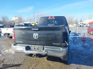 2019 Ram 2500 Big Horn with VIN 3C6UR5DJ2KG696924, listed as a IAAI auction lot 41644092 with 120,705 mi miles. Bid and sale history available at carsss.com. Image 17.