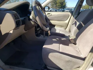 2002 Chevrolet Prizm с VIN 1Y1SK52852Z412041, выставлен на аукционе Copart как лот 44931615 с пробегом 93 213 миль миль и Списание • Salvage title. История ставок и продаж доступна на DreamBid. Изображение 7.