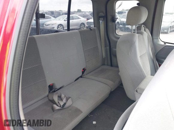 2004 Ford F-150 XL with VIN 2FTRX18W84CA30136, listed as a IAAI auction lot 42692608 with 204,286 mi miles and . Bid and sale history available at DreamBid. Image 8.