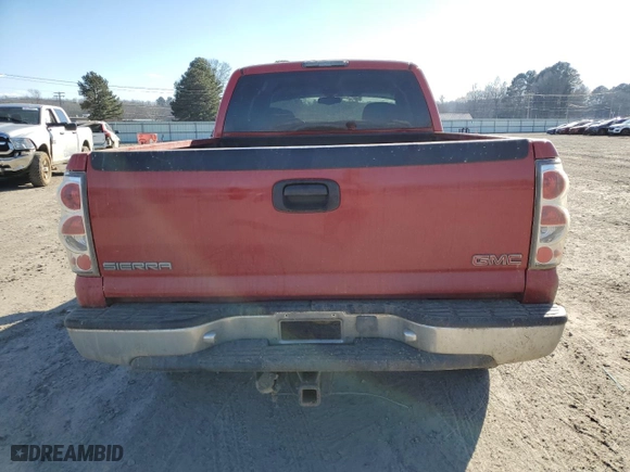2000 GMC New Sierra 1500 SLE with VIN 2GTEK19T4Y1326922, listed as a Copart auction lot 42241335 with 217,118 mi miles and Salvage Title. Bid and sale history available at carsss.com. Image 6.