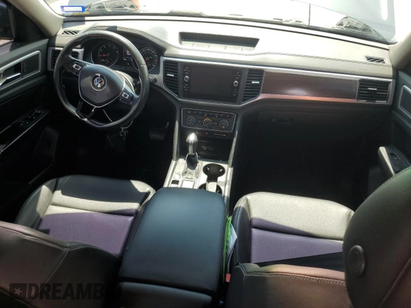 2019 Volkswagen Atlas SE with VIN 1V2WR2CAXKC568577, listed as a Copart auction lot 56372845 with 72,493 mi miles and Salvage title. Bid and sale history available at DreamBid. Image 8.
