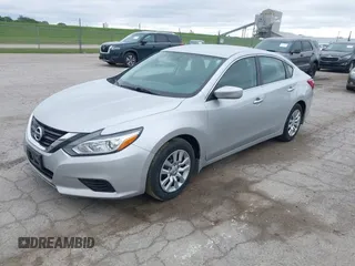 2017 Nissan Altima SV with VIN 1N4AL3AP9HC476384, listed as a IAAI auction lot 42331324 with 175,795 mi miles and . Bid and sale history available at DreamBid. Image 17.