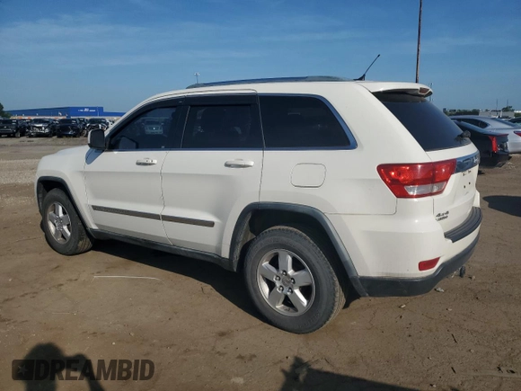 2011 Jeep Grand Cherokee Laredo with VIN 1J4RR4GG9BC586118, listed as a Copart auction lot 61743755 with 145,718 mi miles and Clean title. Bid and sale history available at DreamBid. Image 2.
