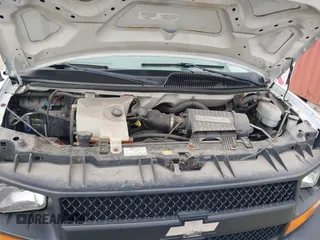 2006 Chevrolet Express Cargo Van with VIN 1GCFG15X661200384, listed as a IAAI auction lot 39232859 with 131,530 mi miles. Bid and sale history available at carsss.com. Image 10.
