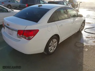 2015 Chevrolet Cruze LS with VIN 1G1PA5SH8F7280481, listed as a IAAI auction lot 41666348 with 86,584 mi miles. Bid and sale history available at carsss.com. Image 4.