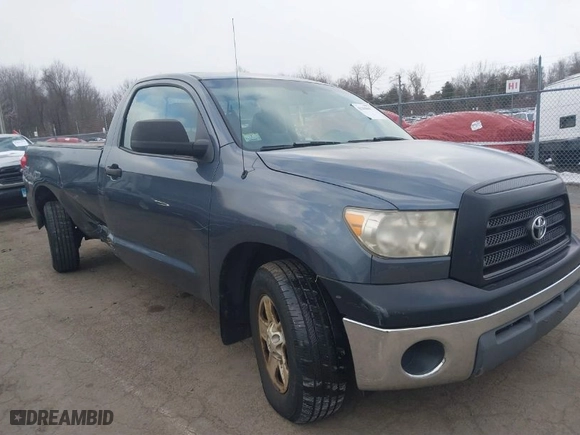 2008 Toyota Tundra with VIN 5TFLU52198X012350, listed as a IAAI auction lot 41306862 with 189,210 mi miles. Bid and sale history available at carsss.com. Image 1.