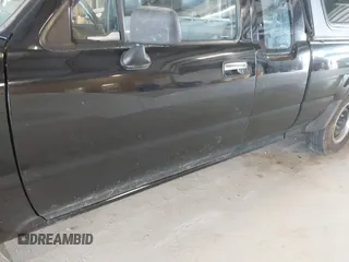 1991 Toyota Pickup DLX z VIN JT4RN93P7M5029610, wystawiony jako IAAI lot #42242230 z przebiegiem 166 530 mil mil oraz . Historia ofert i sprzedaży dostępna na DreamBid. Obrazek 6.