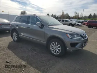 2016 Volkswagen Touareg Sport с VIN WVGEF9BPXGD007023, выставлен на аукционе Copart как лот 50760865 с пробегом 96 657 миль миль и Списание • Salvage title. История ставок и продаж доступна на DreamBid. Изображение 4.