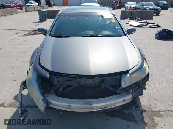 2010 Acura TL Technology z VIN 19UUA8F53AA026461, wystawiony jako IAAI lot #42034196 z przebiegiem 174 209 mil mil oraz . Historia ofert i sprzedaży dostępna na DreamBid. Obrazek 13.