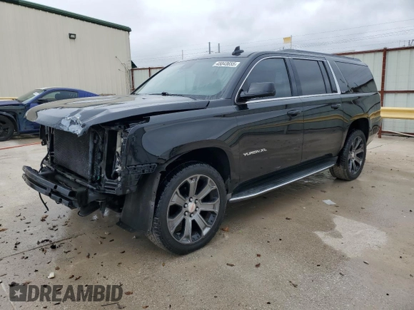 2016 GMC Yukon XL SLE with VIN 1GKS1FKC8GR247812, listed as a Copart auction lot 45043655 with 151,045 mi miles and Salvage Title. Bid and sale history available at carsss.com. Image 1.