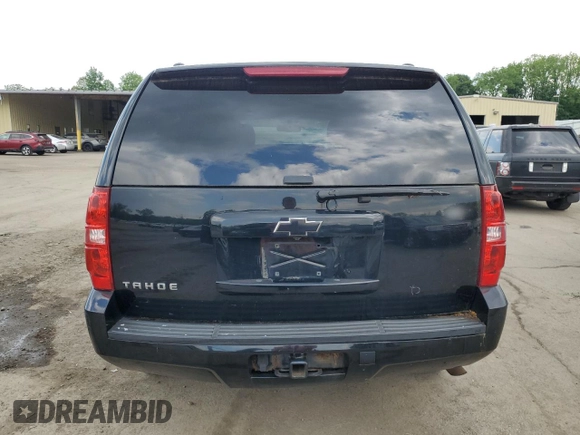2013 Chevrolet Tahoe Commercial z VIN 1GNSK2E00DR159875, wystawiony jako Copart lot #58778595 z przebiegiem 203 215 mil mil oraz Czysty tytuł • Clean title. Historia ofert i sprzedaży dostępna na DreamBid. Obrazek 6.